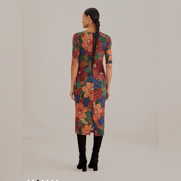 NEW Farm Rio Stitched Flowers Midi Dress size Small - Picture 4 of 12